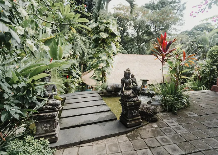 Gasthuis Maylie Bali & 4*