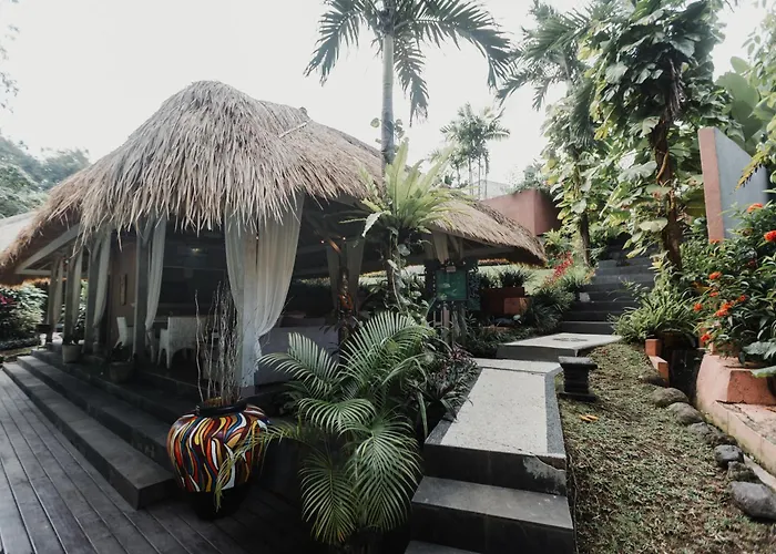 Maylie Bali & Gasthuis 4*