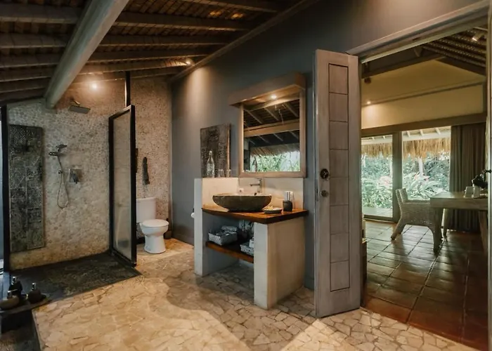 Maylie Bali & Gasthuis Canggu